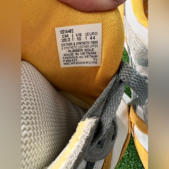 Gel Lyte 3 OG "Sunflower" sneakers. Very clean, worn a few times. - Picture 7 of 12